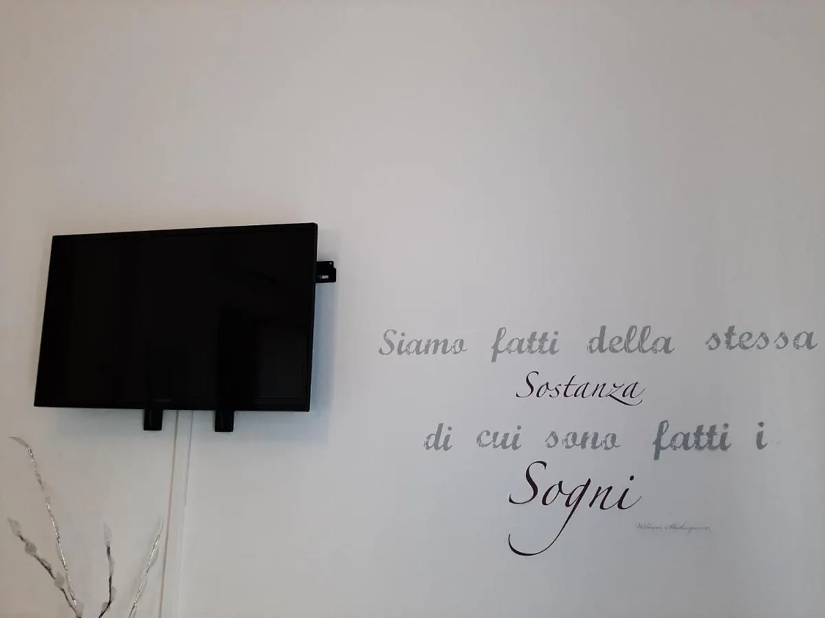 Il Veliero Hotel Cefalú 0*,